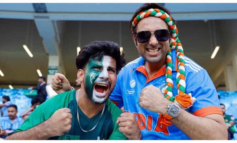 महामुकाबले से पहले कोलंबो अलर्ट मोड पर, चप्पे-चप्पे पर पुलिस का सख्त पहरा महामुकाबले से पहले कोलंबो अलर्ट मोड पर, चप्पे-चप्पे पर पुलिस का सख्त पहरा