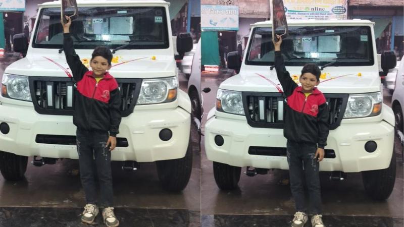 ग्वालियर में 10 साल का बच्चा फांसी के फंदे पर लटका मिला, पुलिस जांच में जुटी ग्वालियर में 10 साल का बच्चा फांसी के फंदे पर लटका मिला, पुलिस जांच में जुटी