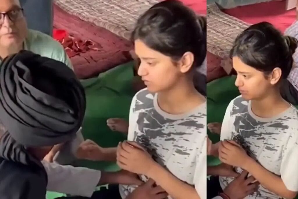 Viral Video: बेटी’ को पाखंडी बाबा के पास छोड़ आए माता-पिता, फिर बाबा ने जो किया वो शर्मनाक था Viral Video: बेटी’ को पाखंडी बाबा के पास छोड़ आए माता-पिता, फिर बाबा ने जो किया वो शर्मनाक था