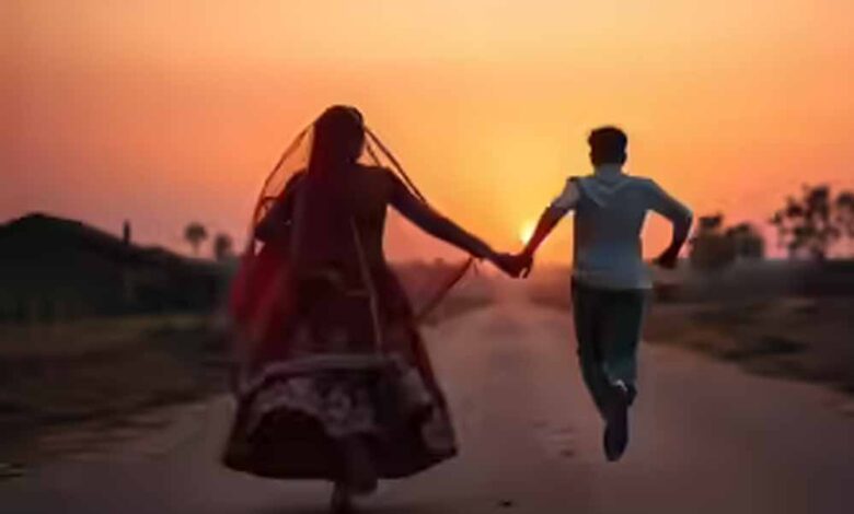 शादी के अगले दिन बहू प्रेमी संग फरार, शर्म के मारे ससुर ने जहर खाया – Khabar Monkey