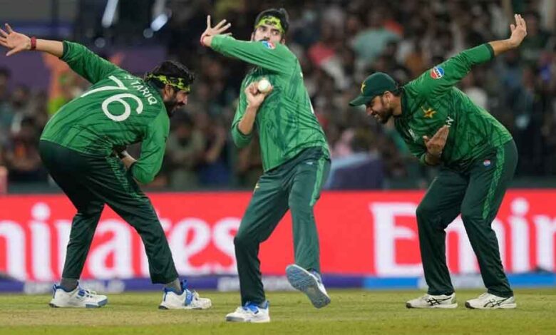 उस्मान तारिक को देर से दी गेंद, वकार यूनुस ने खोली पाकिस्तान की हार की बड़ी वजह