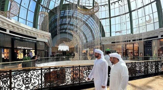 दुबई के करोड़पति कहां छुपा रहे अपना सारा पैसा? जंग के बीच इस देश के बैंक हुए मालामाल