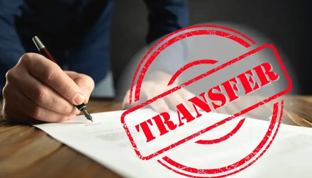 यूपी में 27 IPS अधिकारियों का ट्रांसफर, कई जिलों के कप्तान बदले, देखें पूरी लिस्ट यूपी में 27 IPS अधिकारियों का ट्रांसफर, कई जिलों के कप्तान बदले, देखें पूरी लिस्ट