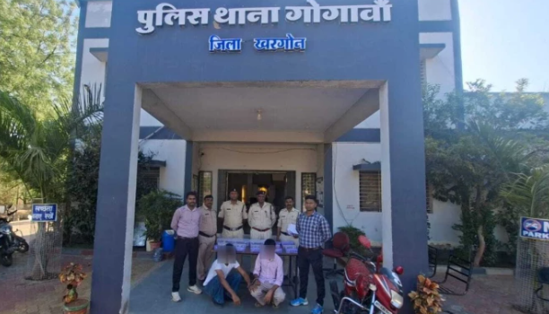 MP की ‘हथियार फैक्ट्री’ पर सर्जिकल स्ट्राइक… पकड़ाए 15 अवैध हथियार, यूपी-हरियाणा के तस्कर गिरफ्तार MP की ‘हथियार फैक्ट्री’ पर सर्जिकल स्ट्राइक… पकड़ाए 15 अवैध हथियार, यूपी-हरियाणा के तस्कर गिरफ्तार