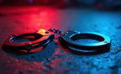 मुजफ्फरनगर में फांसी लगाकर युवक ने की आत्महत्या, पत्नी से विवाद के बाद उठाया कदम मुजफ्फरनगर में फांसी लगाकर युवक ने की आत्महत्या, पत्नी से विवाद के बाद उठाया कदम