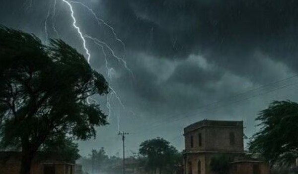 यूपी में 22 मार्च को भी बरसेंगे मेघ… मौसम विभाग ने इन जिलों में जारी किया अलर्ट यूपी में 22 मार्च को भी बरसेंगे मेघ… मौसम विभाग ने इन जिलों में जारी किया अलर्ट