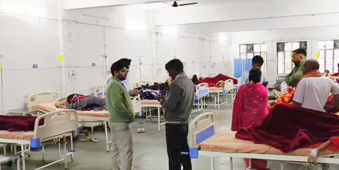 उत्तराखंड में कुट्टू के आटे से बना पकवान खाने से 11 लोगों की बिगड़ी तबीयत, 6 की हालत गंभीर उत्तराखंड में कुट्टू के आटे से बना पकवान खाने से 11 लोगों की बिगड़ी तबीयत, 6 की हालत गंभीर