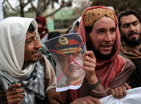 ईरान युद्ध के बीच शिया-सुन्नी की आग में सुलगने वाला है पाक? मुनीर की सांसें फूलीं, उलेमाओं से मिले