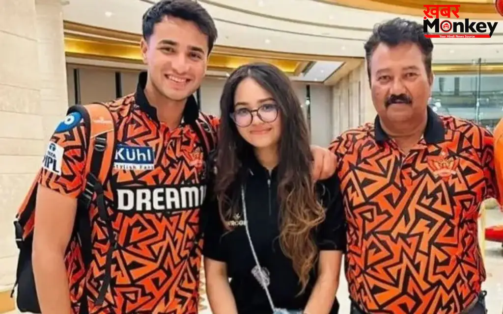 बहन अस्पताल में थी भर्ती, भाई ने भारी मन से खेला DC के खिलाफ मैच, अभिषेक शर्मा ने अपनी बहन कोमल को समर्पित किया अपना 9वां शतक