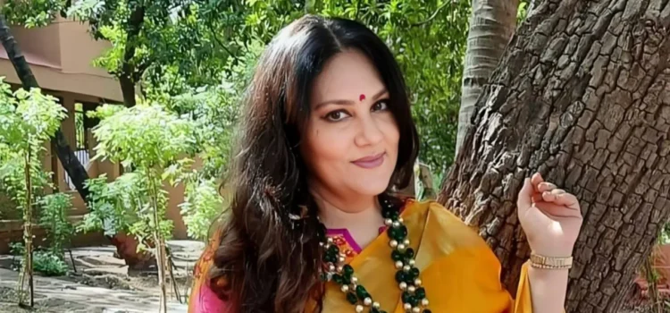 Dipika Chikhlia Struggle: फ्लॉप फिल्मों से निराश होकर बदला रास्ता, रामायण ने बनाया दीपिका चिखलिया को स्टार