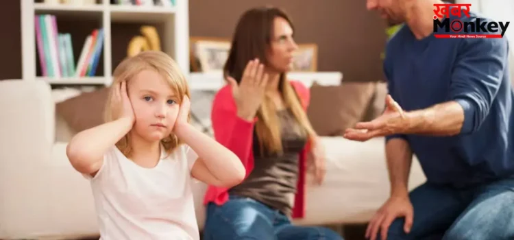 कहीं आप तो नहीं बन रहे ओवर कंट्रोलिंग पैरेंट? जानें बच्चों से डील करने का सबसे बेस्ट तरीका