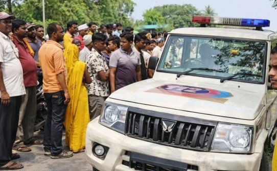 पत्नी ने किया पति का कत्ल, फिर बोरे में भरी लाश और 20 किमी दूर लगाया ठिकाने, खुद थाने पहुंच…