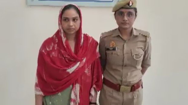 नशे में लौटी पत्नी, विवाद के बाद टीवी की आवाज बढ़ाई फिर डंडे से दबा दिया पति का गला