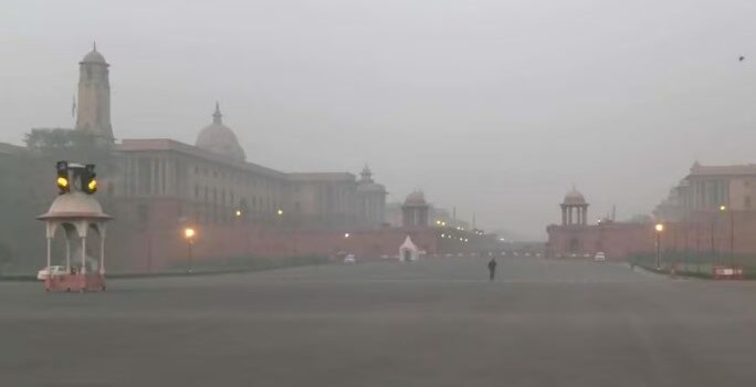 सुबह-सुबह धूल भरी आंधी और तेज हवाएं, बारिश का भी अलर्ट