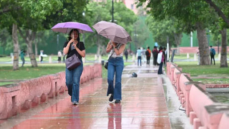 दिल्ली-NCR में तेज हवा के साथ बारिश का अलर्ट, अगले 2 दिन फिर बरसेंगे बदरा; कहां गिरेंगे ओले?