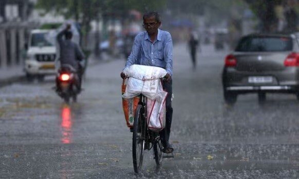 राजस्थान में 6, 7 और 8 अप्रैल को आंधी-तूफान के साथ बारिश की संभावना राजस्थान में 6, 7 और 8 अप्रैल को आंधी-तूफान के साथ बारिश की संभावना