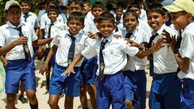 यूपी के स्कूलों में गर्मियों से लेकर सर्दियों तक की छुट्टी की तारीख आई सामने