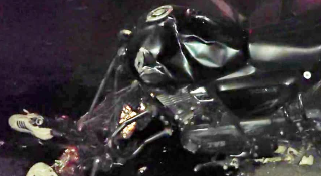 बिहार में खूनी रफ्तार! FCI के ट्रक ने बाइक सवारों को रौंदा, तीन भाईयों की मौत बिहार में खूनी रफ्तार! FCI के ट्रक ने बाइक सवारों को रौंदा, तीन भाईयों की मौत