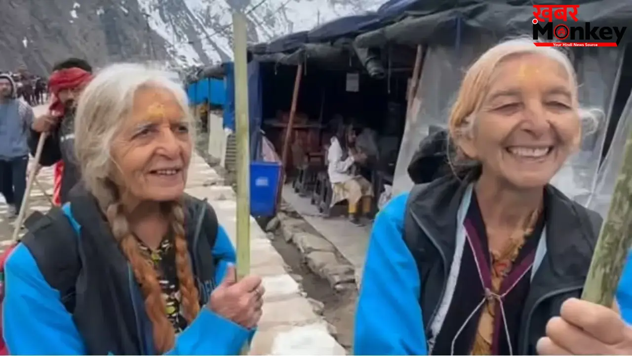 70 साल से ज्यादा की उम्र में केदारनाथ चढ़ीं दो बहनें, जोश देखकर युवा भी रह गए हैरान