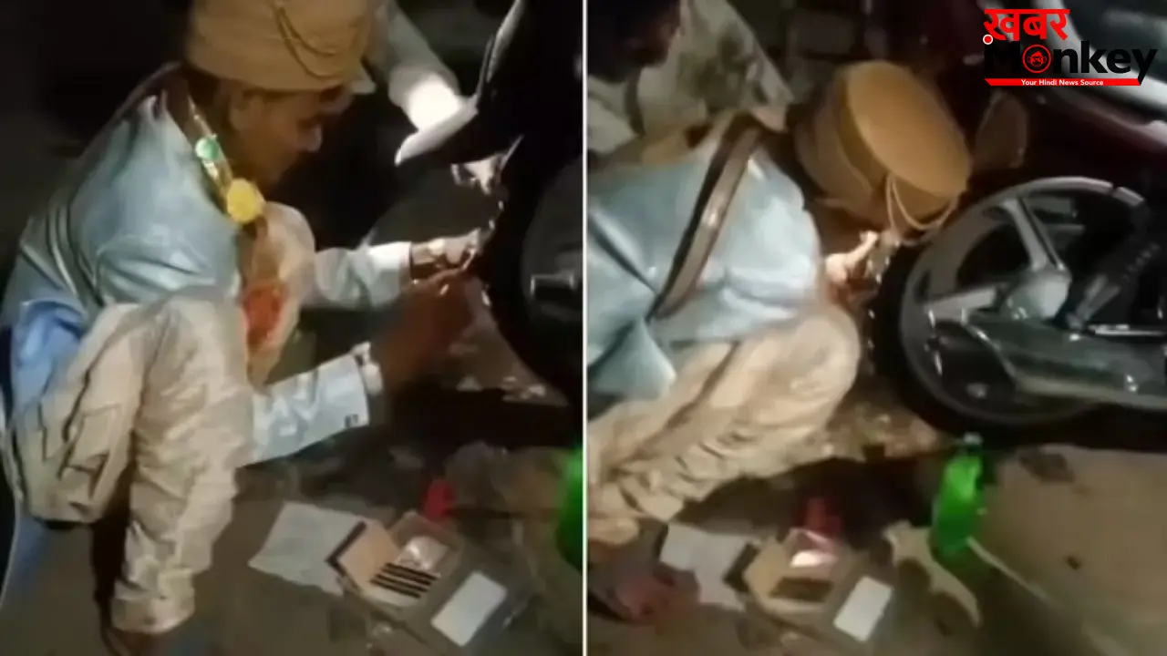 बारात छोड़ दुल्हे ने राहगीर की बाइक का बनाया पंचर, लोगों ने की जमकर तारीफ