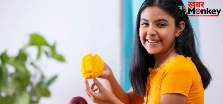 Mango Eating Tips: खाने के बाद आम को खाना कितना खतरनाक? एक्सपर्ट ने बताया
