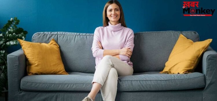 क्रॉस लेग पोजिशन में बैठना कितना सही, इससे शरीर को क्या होता है नुकसान?