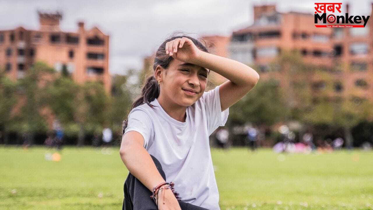 छोटे बच्चों में डिहाइड्रेशन के क्या लक्षण दिखते हैं? कैसे करें बचाव