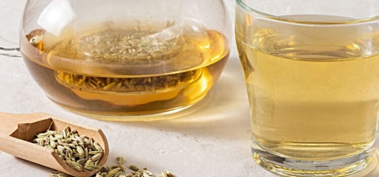 गर्मियों में रोजाना खाली पेट सौंफ का पानी पीने से क्या होता है ? एक्सपर्ट से जानें