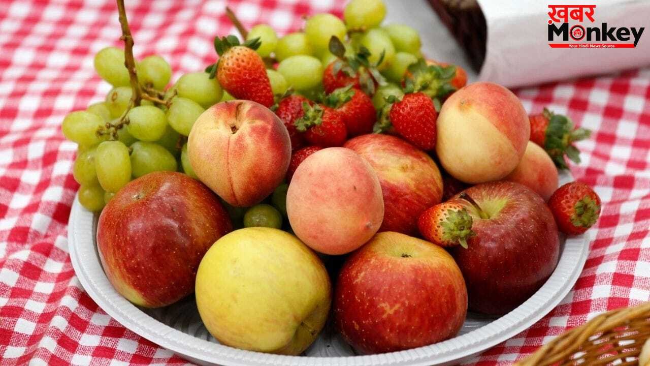 खाली पेट फल खाना सही या गलत? जानें न्यूट्रिशन एक्सपर्ट की राय