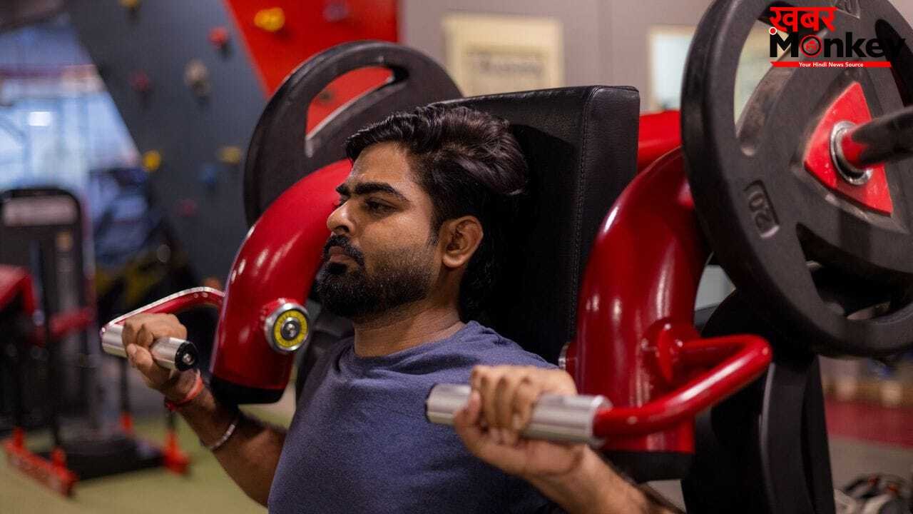 लोग जिम में जो कपड़े पहनते हैं क्या वो सेहत के लिए हानिकारक हैं? एक्सपर्ट्स से जानें