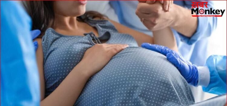 लेबर पेन में अचानक निकलने लगे नवजात के पैर, खींचते ही अलग हो गया धड़, सिर पेट में फंसा रहा… ऐसे बची महिला की जान