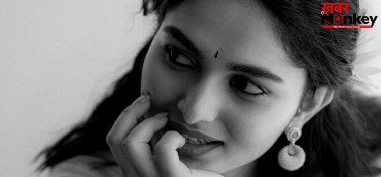 Upcoming Films List: रश्मिका मंदाना-साई पल्लवी नहीं… ये है साउथ की सबसे डिमांडिंग एक्ट्रेस, धड़ाधड़ 7 फिल्मों में आने वाली है नजर Upcoming Films List: रश्मिका मंदाना-साई पल्लवी नहीं… ये है साउथ की सबसे डिमांडिंग एक्ट्रेस, धड़ाधड़ 7 फिल्मों में आने वाली है नजर