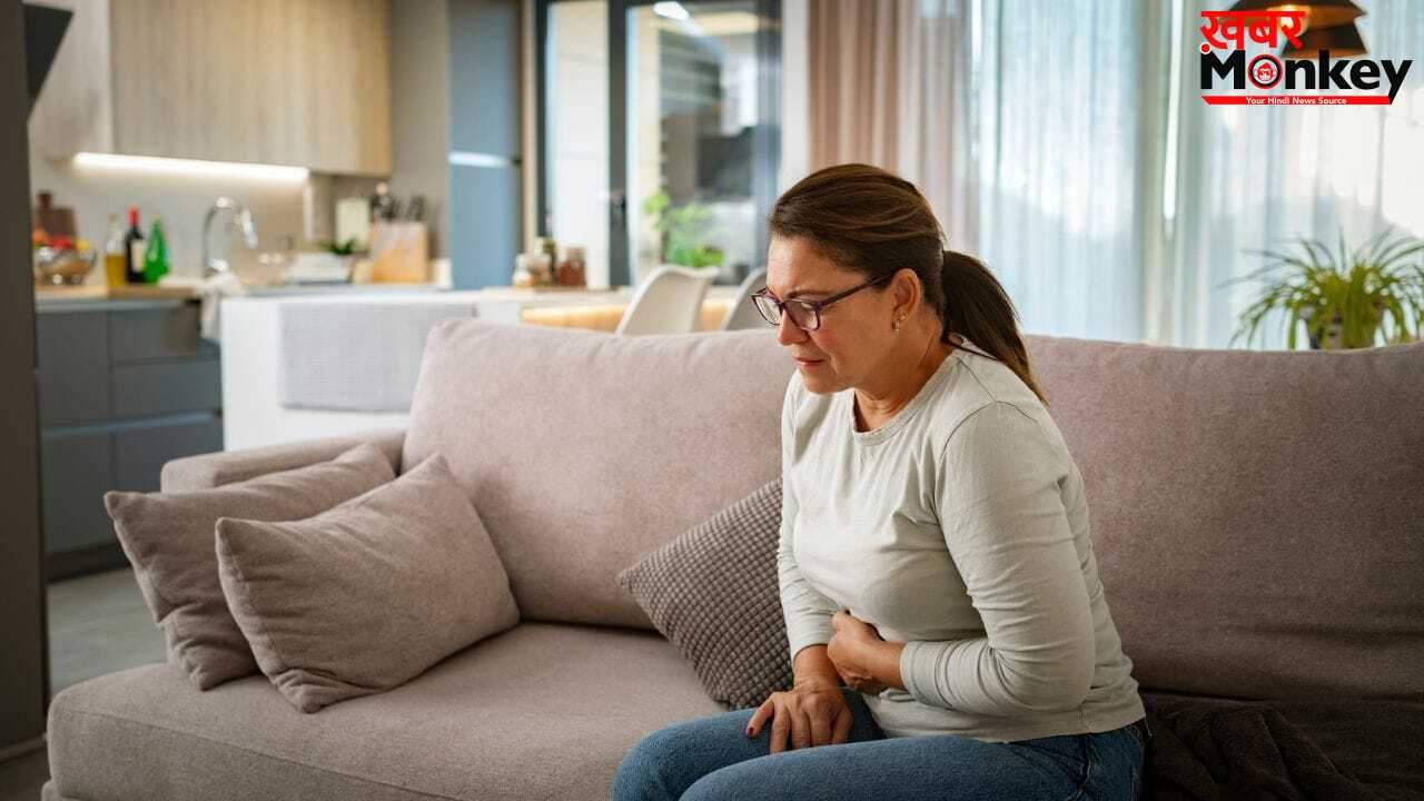 पेट के निचले हिस्से में दर्द को नजरअंदाज न करें महिलाएं, इन बीमारियों का हो सकता है संकेत