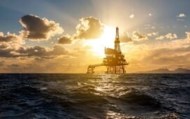 होर्मुज बंद रहने से भी भारत पर नहीं पड़ेगा असर, तेल सौदागरों की आपसी फूट का ऐसे मिल सकता है फायदा