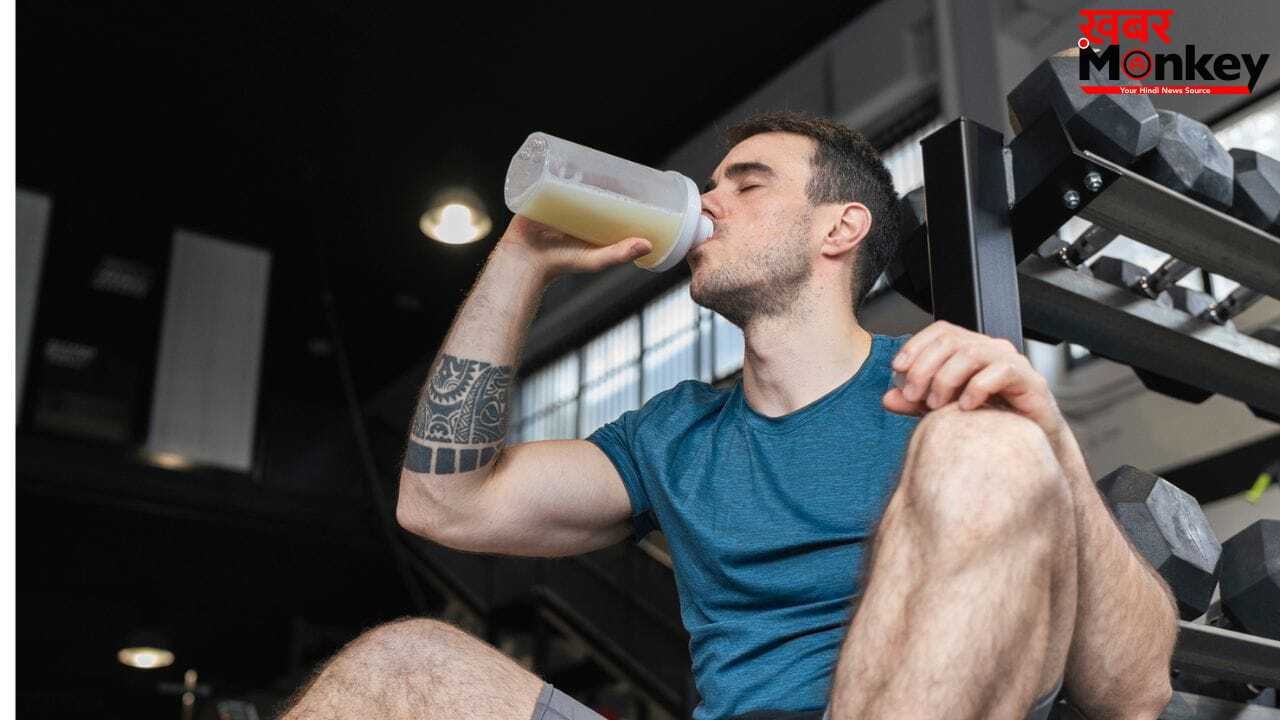 मसल्स बनेगी स्ट्रॉन्ग, एनर्जी भी होगी बूस्ट…घर पर ही इन नेचुरल चीज़ो से बनाएं प्रोटीन शेक