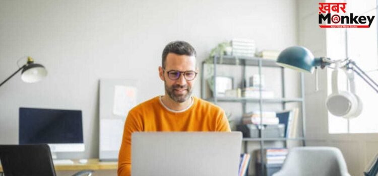 Video: मीटिंग के बीच में बंदा करने लगा बॉस की बुराई, कहा- इसको मैनेजर किसने बनाया…