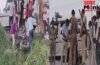 2 गुटों के बीच NH-31 पर गैंगवार, दूसरे गुट के युवक की जमकर पिटाई