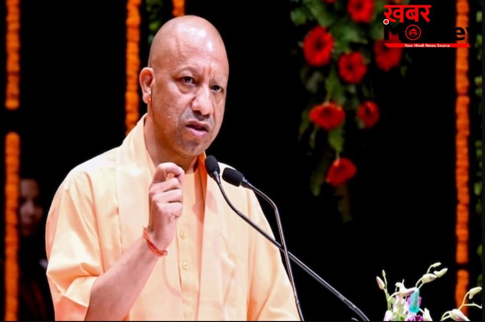 CM योगी ने 202 नई नियुक्तियों के लिए पत्र वितरित किए, पारदर्शी भर्ती का दिया संदेश