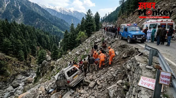 जम्मू-कश्मीर के पहलगाम में दर्दनाक हादसा, गहरी खाई में गिरी कार, दंपति की मौत