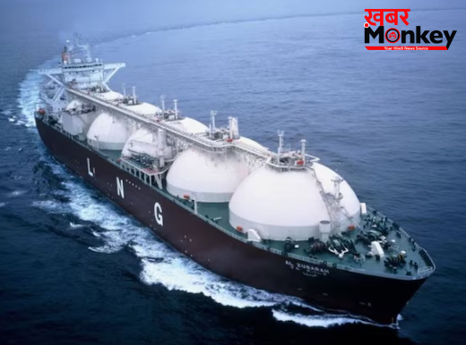 होर्मुज से भारत के लि‍ए खुशखबरी, LNG लेकर निकला टैंकर, इस चालाकी से पार क‍िया युद्ध का मैदान