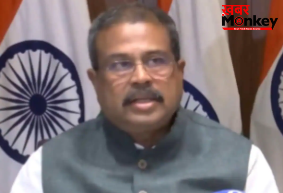 NEET UG : फीस वापस होगी, नया रजिस्ट्रेशन फ्री, अगली बार से ऑनलाइन परीक्षा; पेपर लीक के बाद क्या बदला