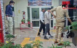 ऐसा क्या हुआ कि सातवीं मंजिल से कूदा टैक्स इंस्पेक्टर, फट गया शरीर-मची खलबली
