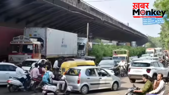 आगरा-मुंबई नेशनल हाईवे पर चक्का जाम, 17 जिलों में असर, घर से निकलने से पहले चेक कर लें नाम