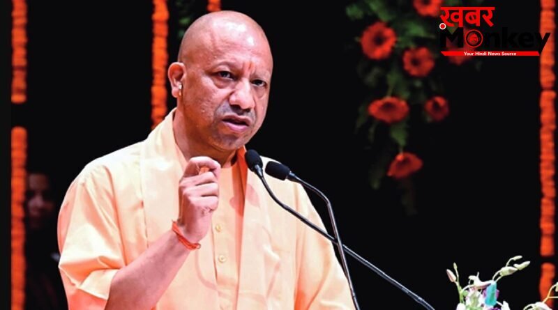 लखनऊ में अनुदेशक सम्मान समारोह सीएम योगी ने 24,717 अनुदेशकों को सौंपे बढ़े मानदेय के चेक