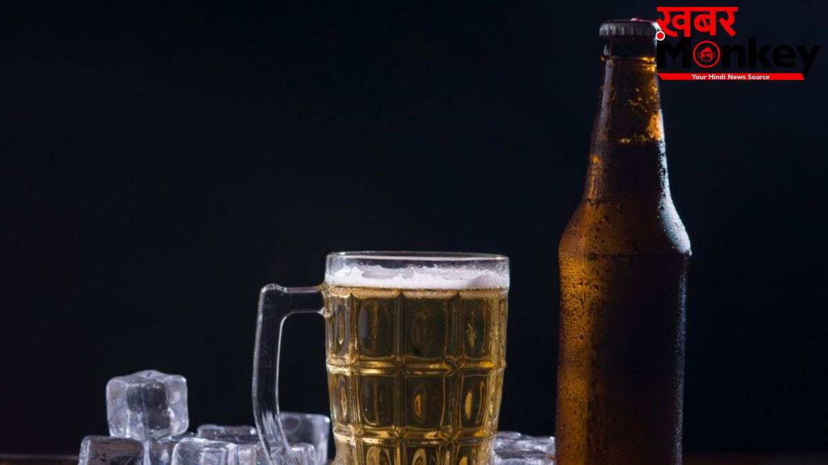 गर्मियों में चिल्ड बीयर पीना कितना सही है? यहां जान लें इसके क्या क्या साइड इफेक्ट्स हो सकते हैं