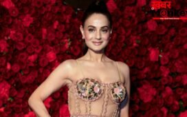 मौत को छूकर भारत लौटीं 'सकीना'! खाड़ी में मिसाइल अटैक के बीच फँसा Ameesha Patel का विमान, 24 घंटे बाद मुंबई में ली राहत की सांस