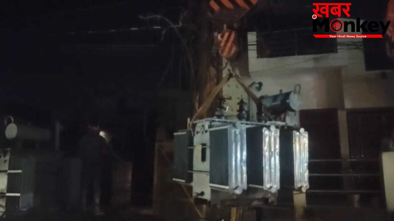 48 घंटे से अंधेरे में 500 परिवार… बरेली में बिजली संकट पर लोगों का फूटा गुस्सा, कहा- 2 दिन से ब्लैकआउट