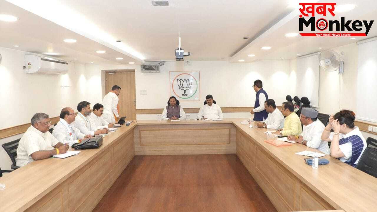 बीजेपी ने तेज की 2027 विधानसभा चुनाव की तैयारियां, 12 मई को लखनऊ में जुटेंगे 98 जिलाध्यक्ष