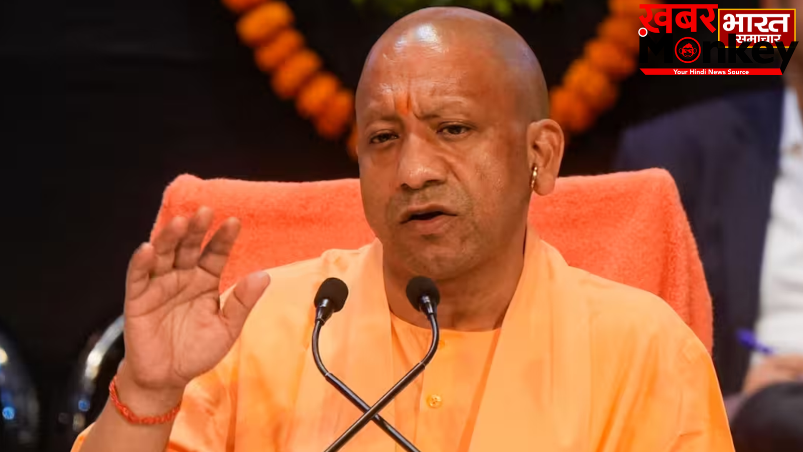 UP के टोल प्लाजा पर अब गूंजेंगे देशभक्ति गीत और भजन, सीएम योगी ने अधिकारियों को दिया निर्देश