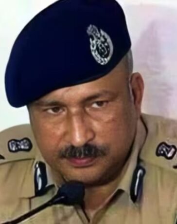 उत्तर प्रदेश को 4 साल बाद मिला स्थायी पुलिस मुखिया, सीनियर IPS राजीव कृष्ण बने राज्य के पूर्णकालिक DGP…